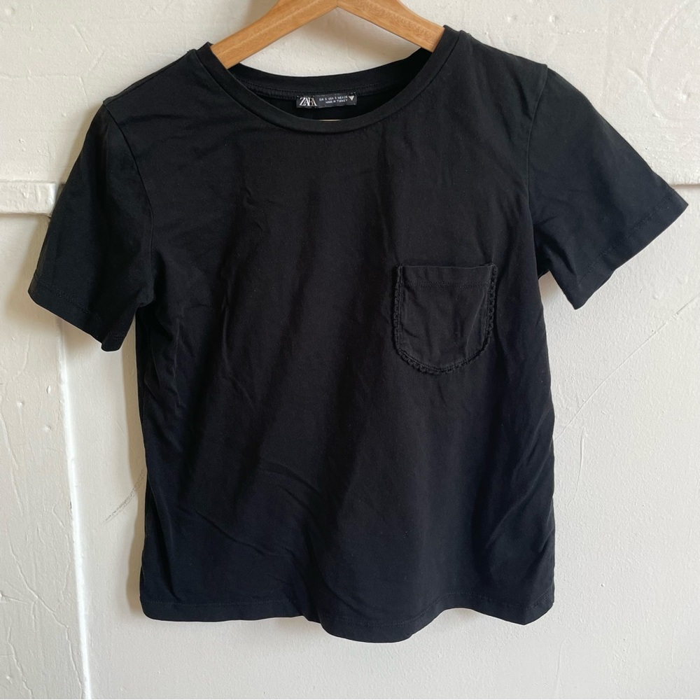 ZARA Women’s Black T-shirt